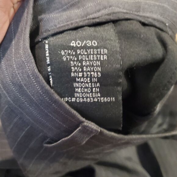 Perry Ellis Portfolio Men's 40x30 Pinstriped Gray Dress Pants Slacks 40x29.5 - Picture 4 of 6